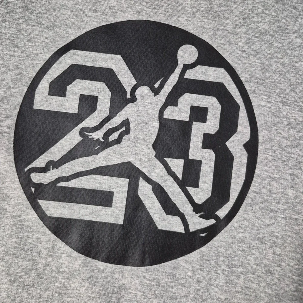 Nike Air Jordan Sweatshirt Mens Medium‎ Gray Jumpman 23 Graphic Fleece Crewneck